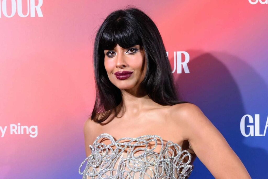 Jameela Jamil Nude: Was über die Schauspielerin bekannt ist